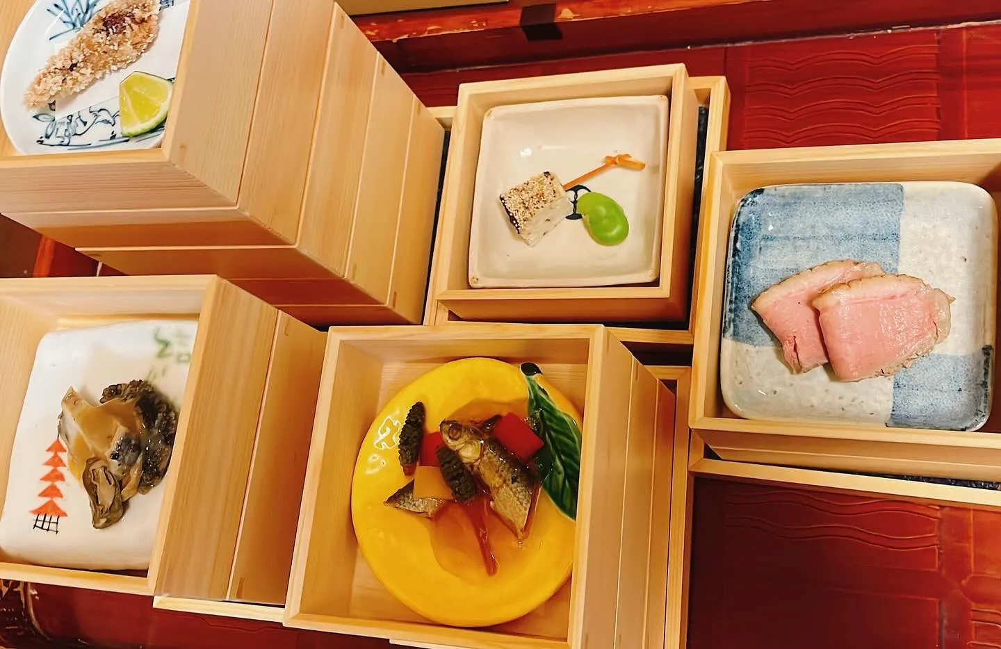 特別なコース《店主お任せコース》の特別な料理